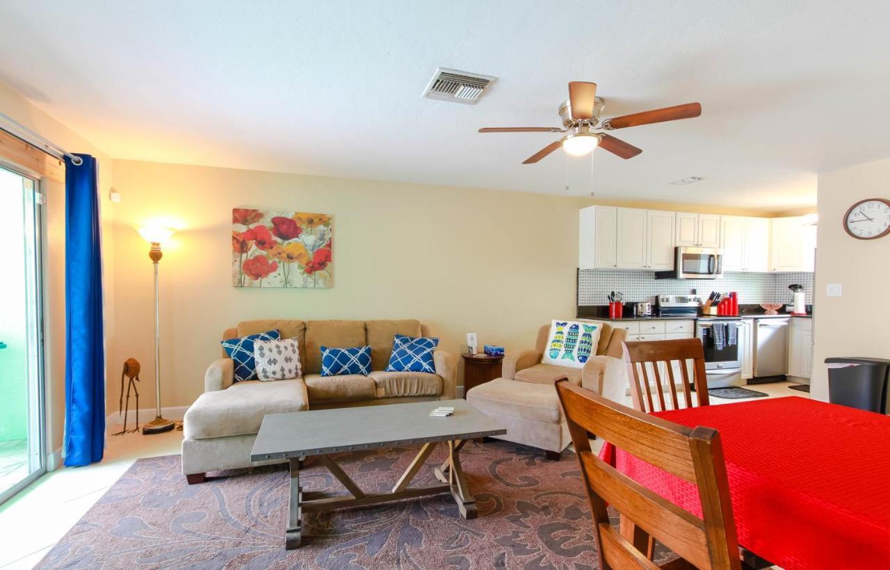 Seatuit Condominiums With Boat Slip Cape Coral Eksteriør bilde